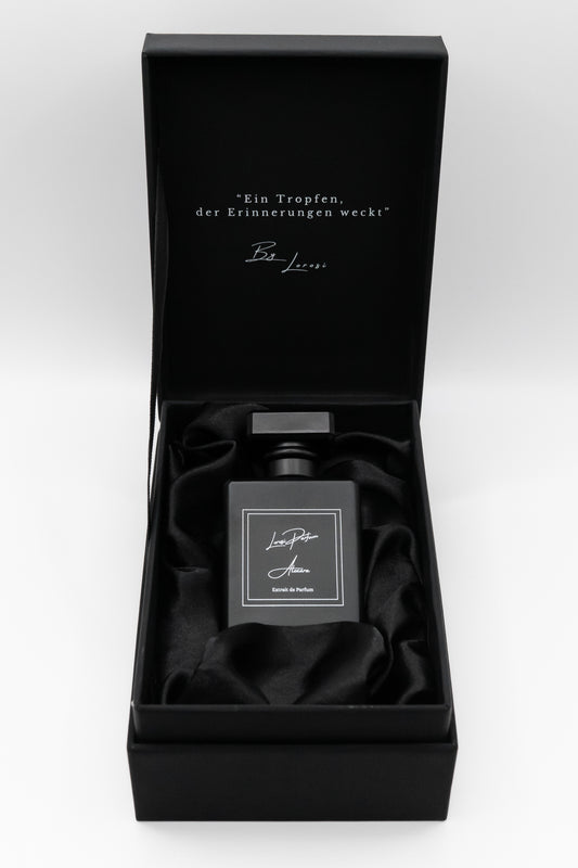 Das Alexara Parfum liegt in der Box.